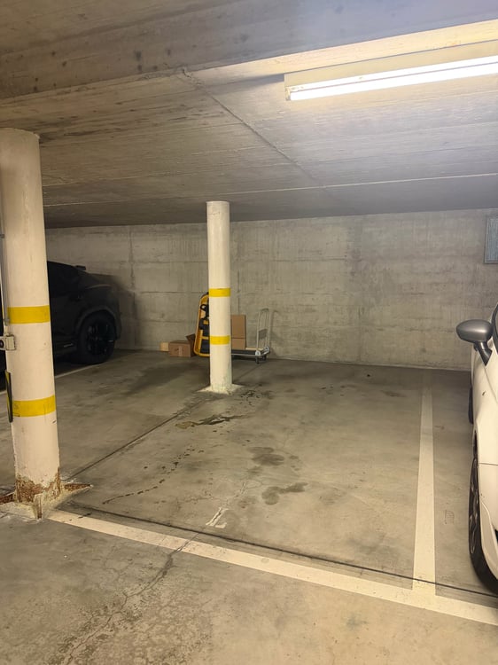 Posteggio in autorimessa in centro a Lugano – Via Canonica 1
