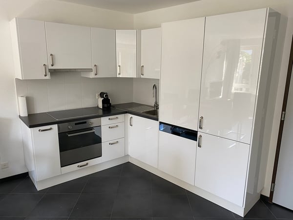 Möblierte 1.5 Ferienwohnung mit Klima im Zentrum von Ascona 2