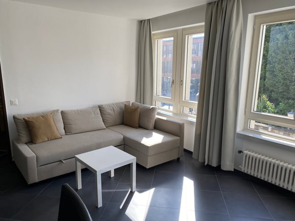 Möblierte 1.5 Ferienwohnung mit Klima im Zentrum von Ascona 4