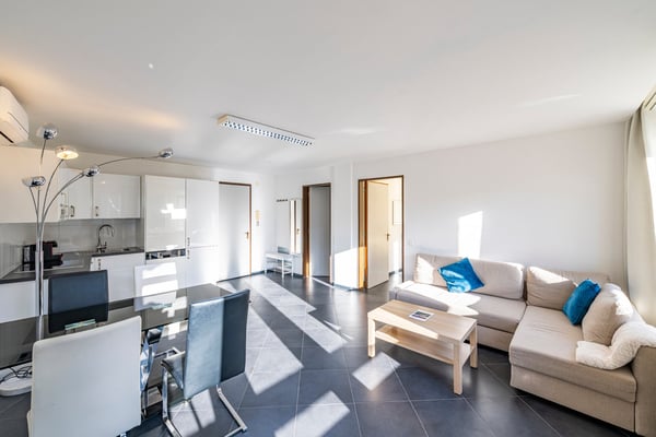 Möblierte 3.5 Ferienwohnung mit Klima im Zentrum von Ascona 3