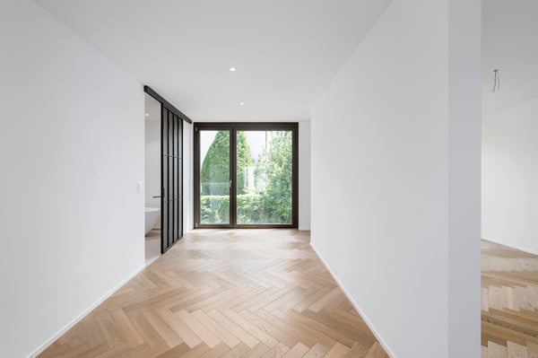 Exklusives Penthouse mit Dachterrasse & Panoramablick auf See & Berge 3