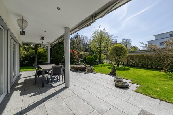 Private Oase mit viel Komfort in top Zustand 8