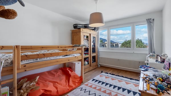 Charmant renovierte Wohnung im grünen Herzen von Wollishofen 8