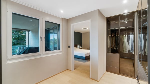 Möblierte Design Wohnung in Toplage 13