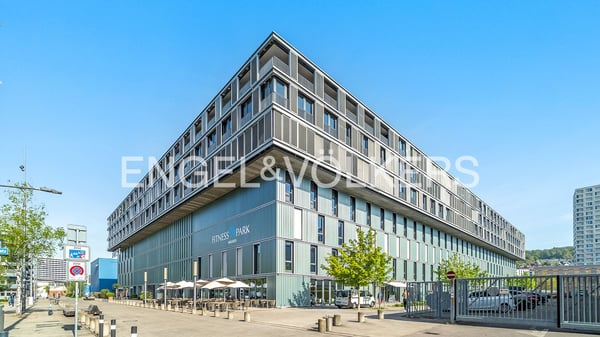 Einzugsbereites, voll ausgestattetes Design-Loft 12