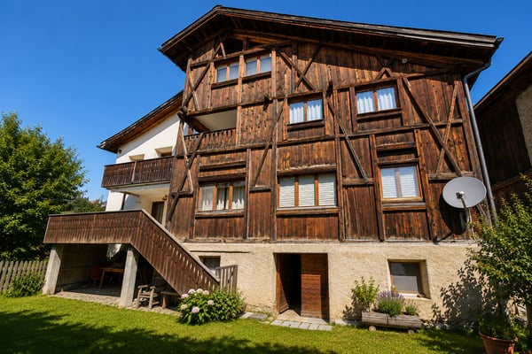 Traditioneller Charme trifft auf Bergpanorama in Sent 5