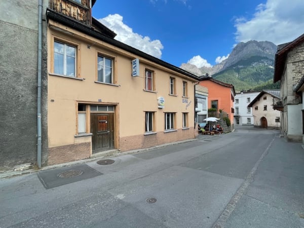 Renovierungsobjekte mit Terrasse im malerischen Scuol 6