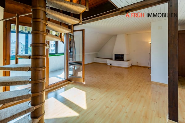 Wohnen mit Charakter 1.5-Zimmer-Attikawohnung mit Kamin, Wintergarte 1