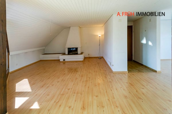 Wohnen mit Charakter 1.5-Zimmer-Attikawohnung mit Kamin, Wintergarte 4