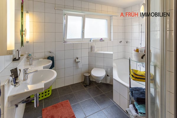 Ein Einfamilienhaus, das Geborgenheit und Weite vereint 7