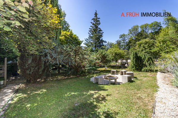 Historische Maisonette mit idyllischem Garten und Charme 13