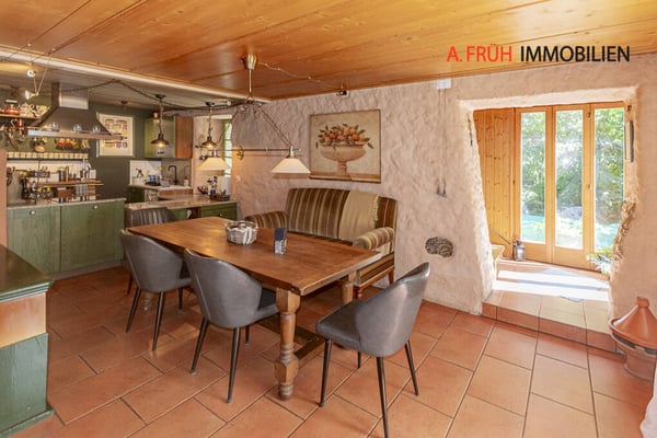 Historische Maisonette mit idyllischem Garten und Charme 7