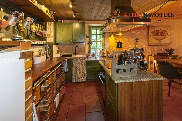 Historische Maisonette mit idyllischem Garten und Charme 5