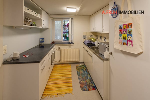 Über dem Aaretal Mehrfamilienhaus mit Blick zu den Alpen 11