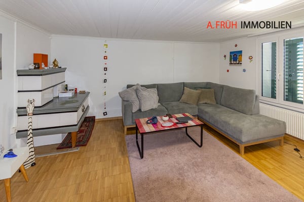 Über dem Aaretal Mehrfamilienhaus mit Blick zu den Alpen 12