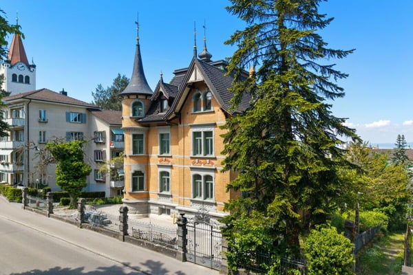 Kernsanierte Villa an zentraler Lage mit Seesicht 14