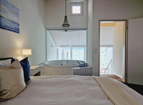 1½-Zimmer-Reiheneckhaus mit Galerie, Whirlpool & Cheminée - seltene Gelegenheit am Zugersee - RESERVIERT 6