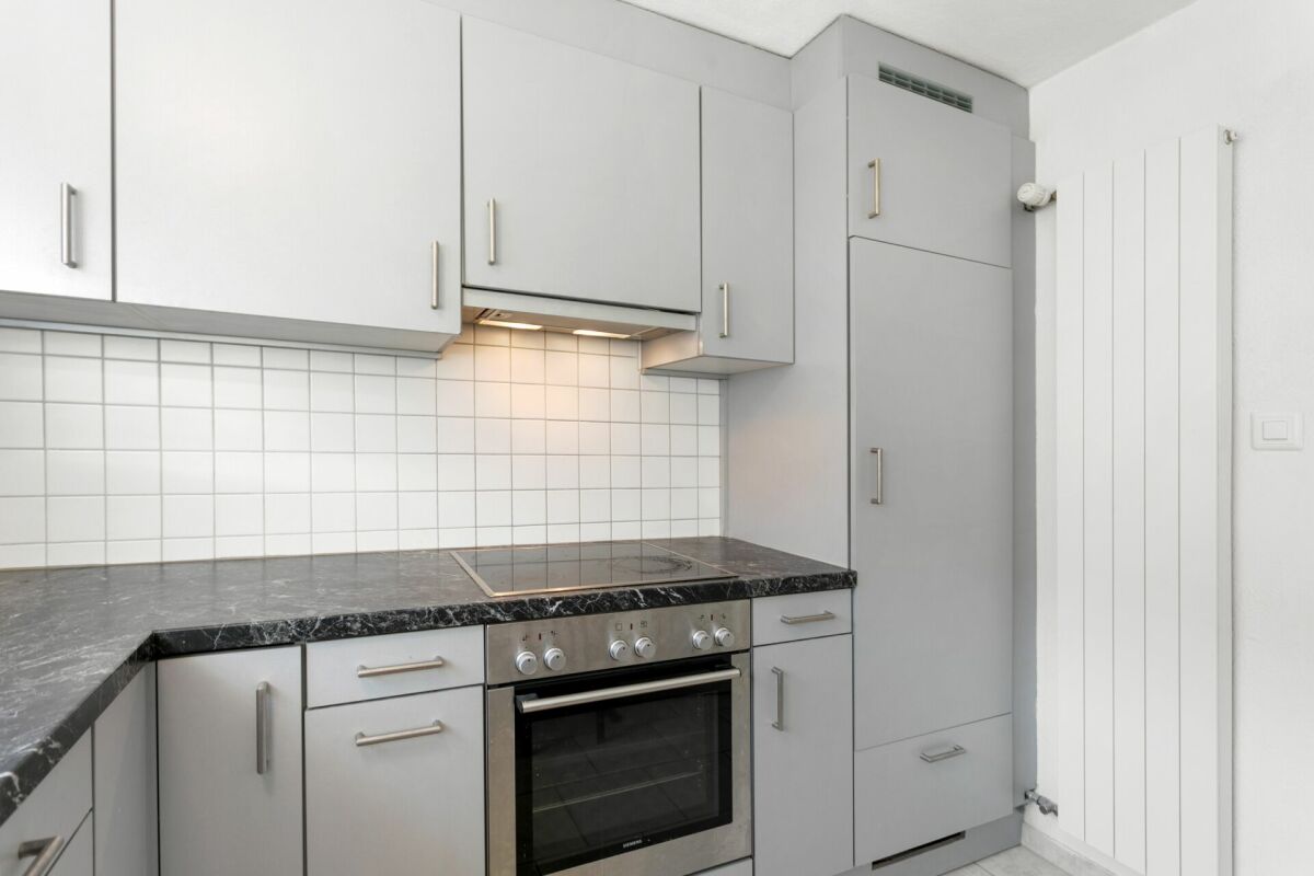 Appartamento di 4 locali con balcone & parcheggio esterno a Salmsach