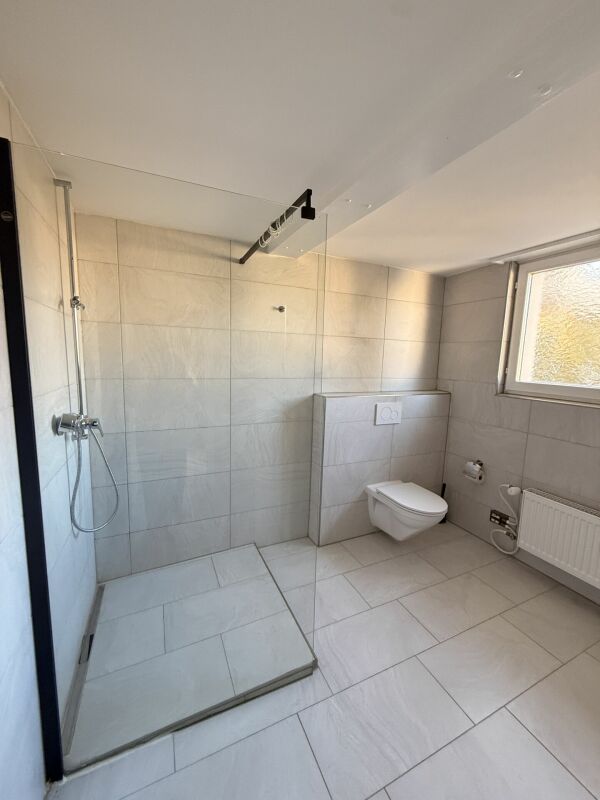 3.5-Zimmer-Wohnung im 1. Obergeschoss mit Balkon an zentraler Lage in Romanshorn