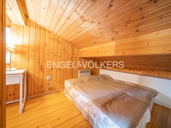 Neubau-Chalet mit Wellnesskomfort 9