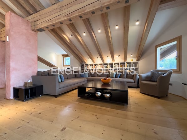 Esprit, Kunst & Ferien in Sils 2