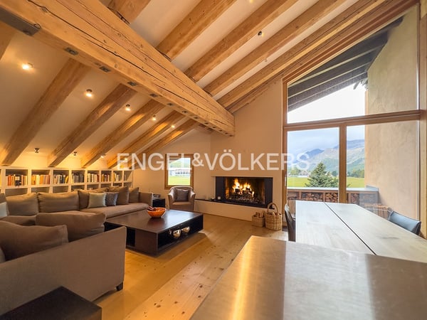 Esprit, Kunst & Ferien in Sils 1