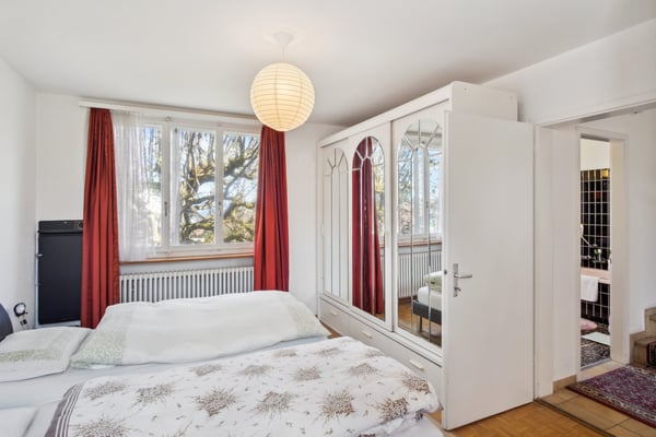 Einfamilienhaus im Grünen mit traumhafter Aussicht und viel Umschwung 5