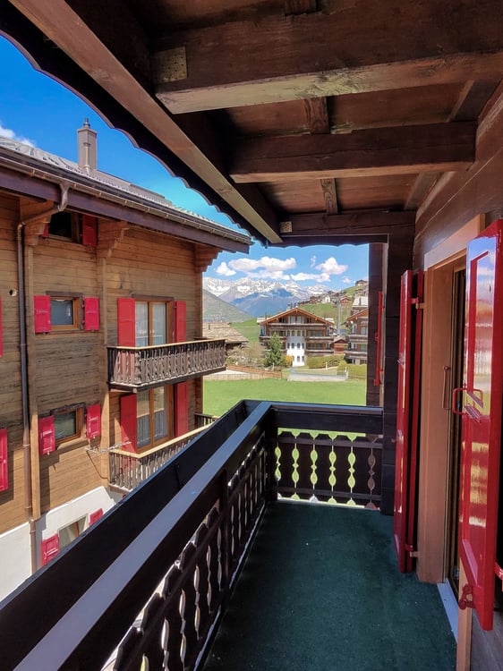 Chalet-Wohnung im 2. OG nahe der Bergbahn 10