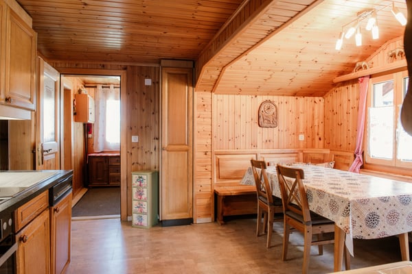 sonnige Dachwohnung im Chalet, direkt bei der Seilbahn 2