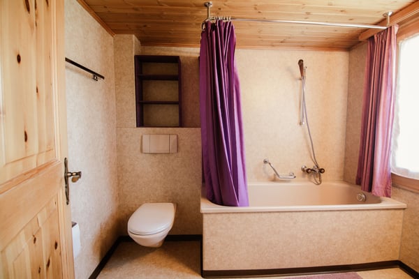 sonnige Dachwohnung im Chalet, direkt bei der Seilbahn 6