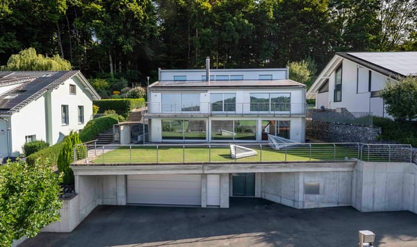 Traumhaftes Panorama - Exklusive Villa mit Weitblick 1