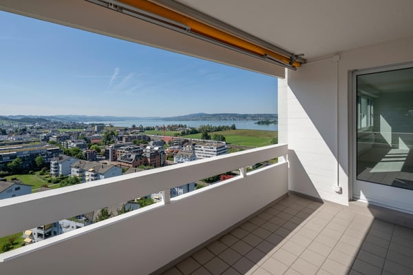 Beste Aussicht im Höchsten Penthouse von Pfäffikon SZ 6
