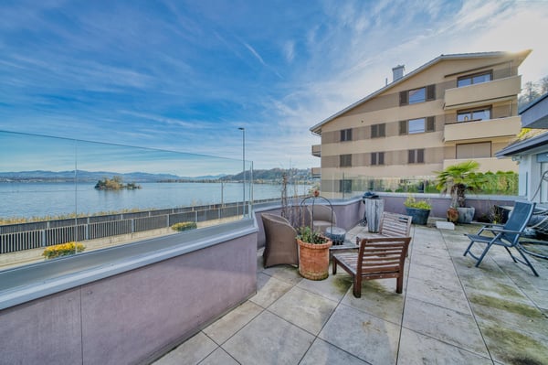 Möblierte Terrassenwohnung zur Miete im Steuerparadies 5