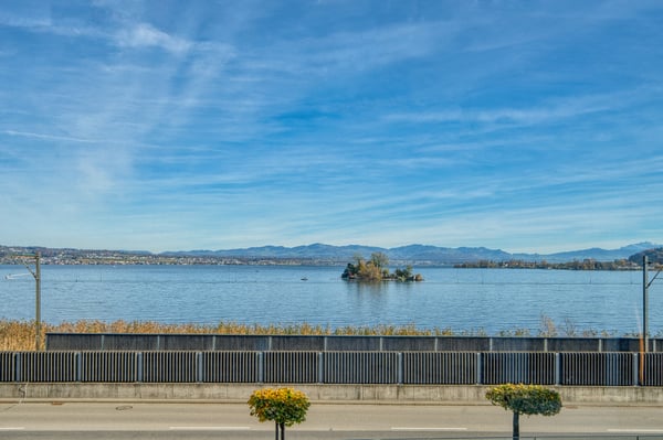 Möblierte Terrassenwohnung zur Miete im Steuerparadies 7