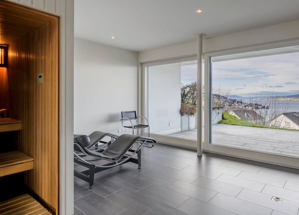 Modernisierte Wohnung mit traumhafter Seesicht 11