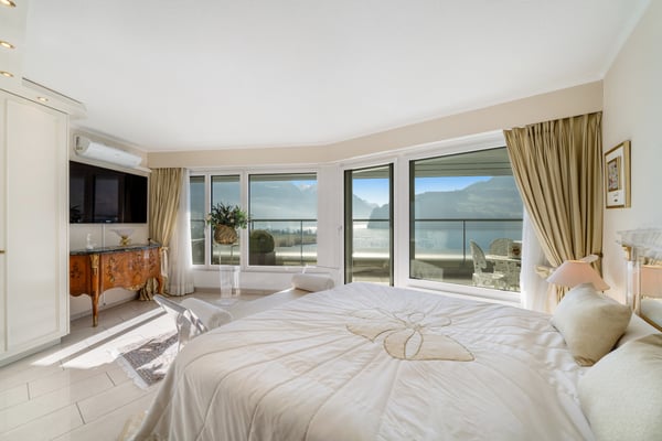 Exklusive Attikawohnung mit atemberaubendem Panorama 4