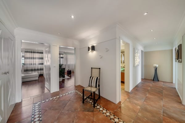 Attika Maisonette: ELEGANZ trifft auf GROSSZÜGIGKEIT 10