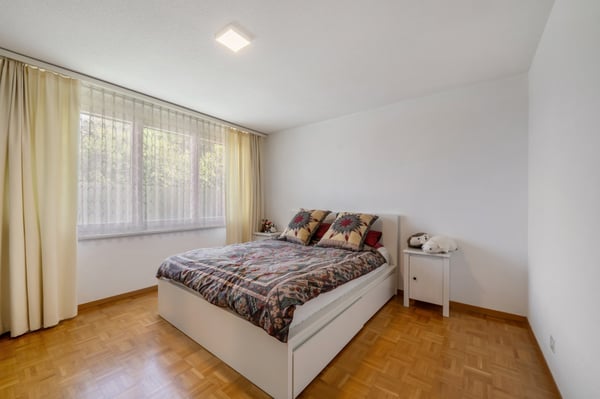 Exklusives Wohnen mit Seesicht in Bäch SZ 8
