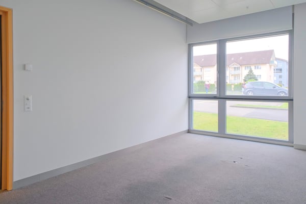 350 m2 Praxis / Shop / Büro / Gewerbe / KITA im Zentrum von Malters LU 3