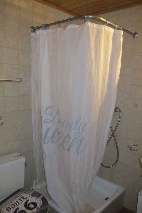 Gemütliche 1 1/2-Zimmerwohnung im Dachgeschoss zu vermieten 1