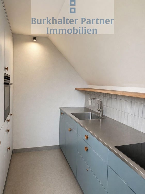 Nach Gesamtsanierung vermieten wir an der Brünnenstrasse 65 in 3018 Bern folgende Wohnungen: 4.5 Zimmer-Dach-Wohnung im 2. OG links - Bezugsbereit ab sofort sowie eine 2 Zimmer-Wohnung im 1. OG mitte - ab 1. August 2026 3