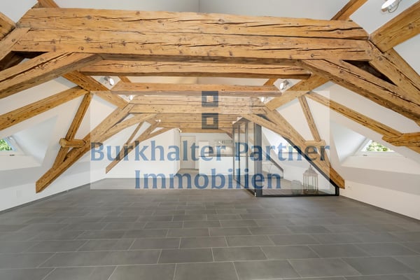 Einzigartige 2 - Zimmer - Dachgeschosswohnung mitten in Ittigen 4