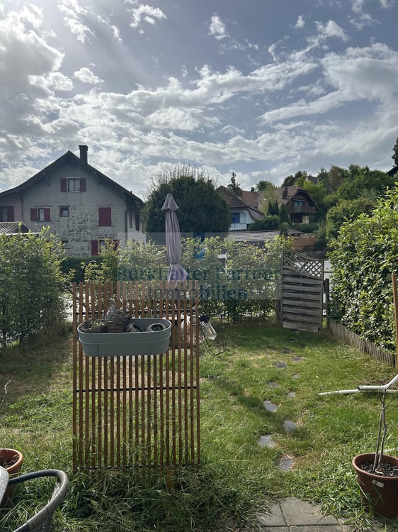Charmantes Einfamilienhaus mit Gartensitzplatz in Roggwil 2