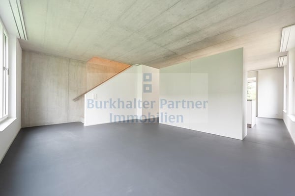 Loggia mit privater Rasenfläche 3