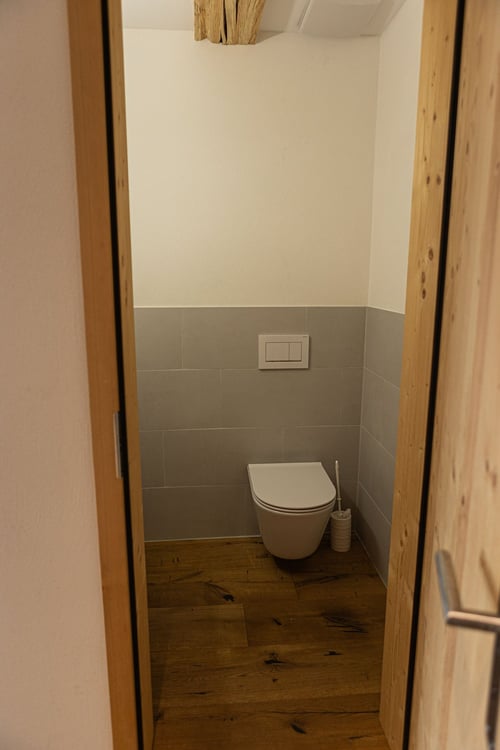 1.5 Zimmer Dach-Maisonettewohnung mit Panoramaaussicht 12