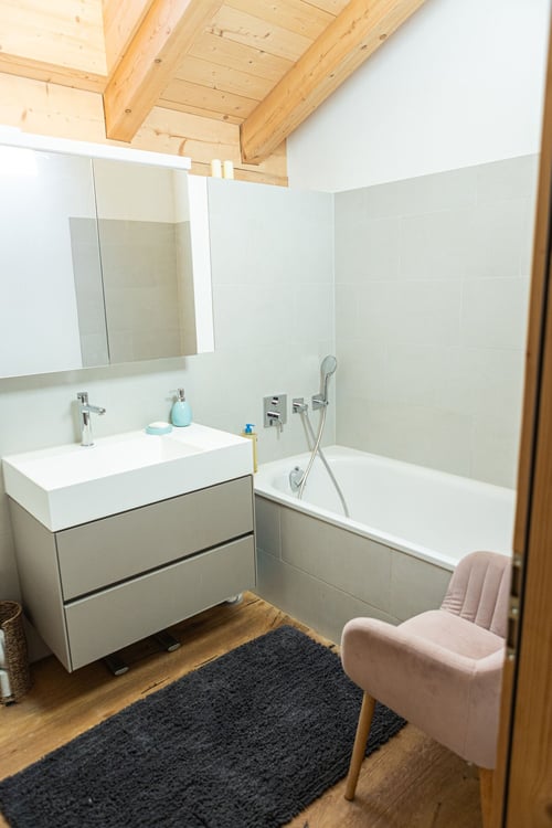 1.5 Zimmer Dach-Maisonettewohnung mit Panoramaaussicht 18