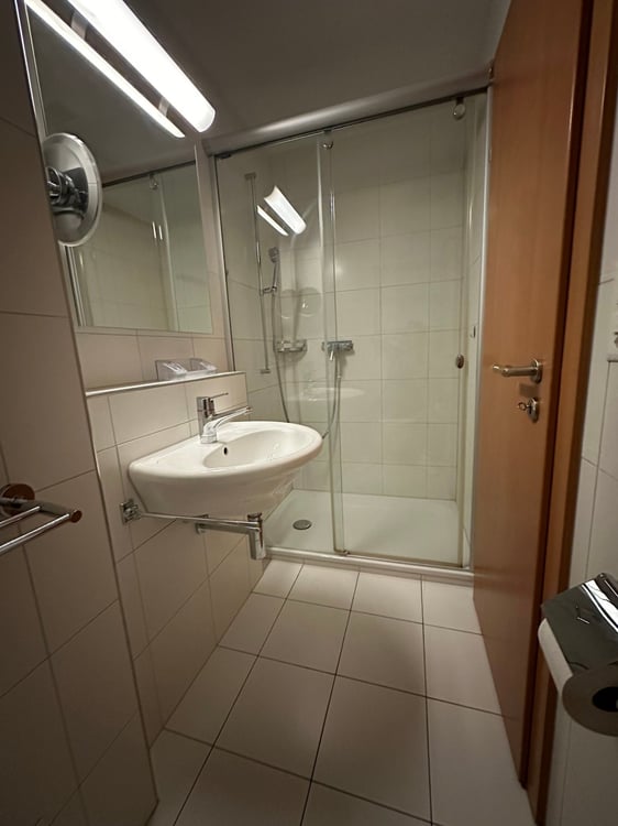 1 Zimmerwohnung direkt beim Golfplatz Alvaneu 8