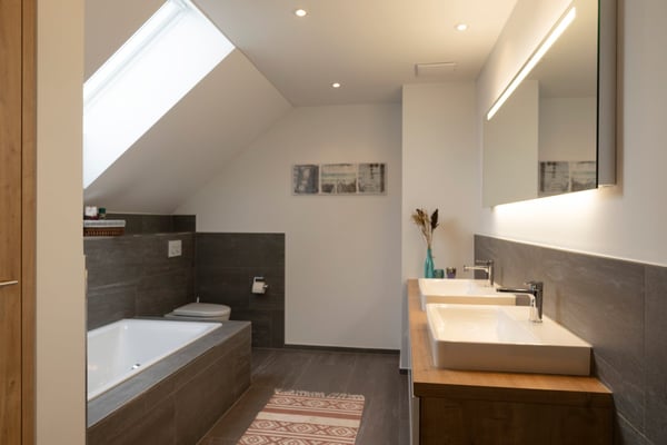 Moderne 1.5-Zimmer-Dachwohnung in ruhiger Lage von Besenbüren 10