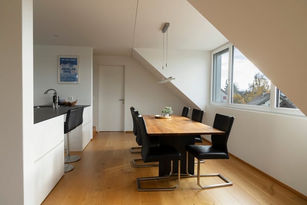 Moderne 1.5-Zimmer-Dachwohnung in ruhiger Lage von Besenbüren 5