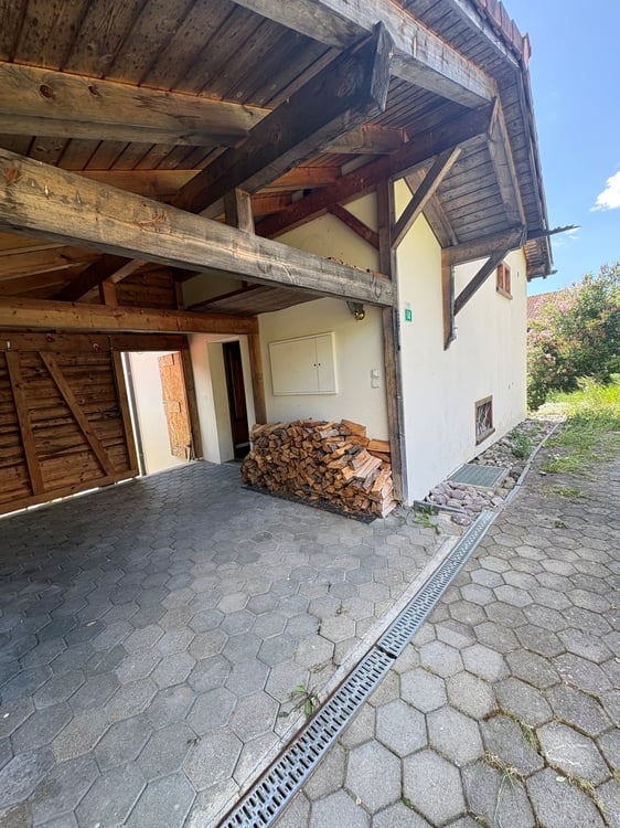 Grosszügiges 4.5-Zimmer-Einfamilienhaus in Brienz – sofort verfügbar! 10